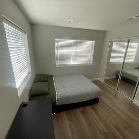 بيت شباب House Downtown Oc سانتا أنا، كاليفورنيا المظهر الخارجي الصورة